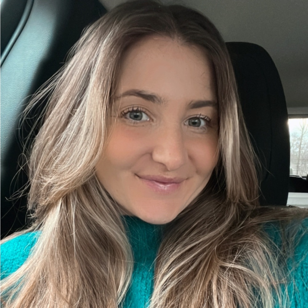 Meet your Posher, Hannah